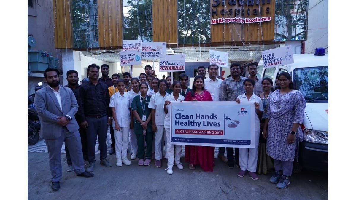 Sravani Hospitals Distributes 1,000+ Sanitizers and First Aid Kits on Global Handwashing Day